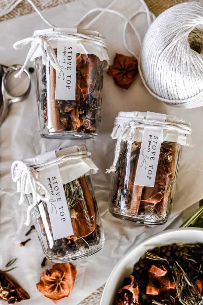 How to Make Potpourri: 5 Simple Steps