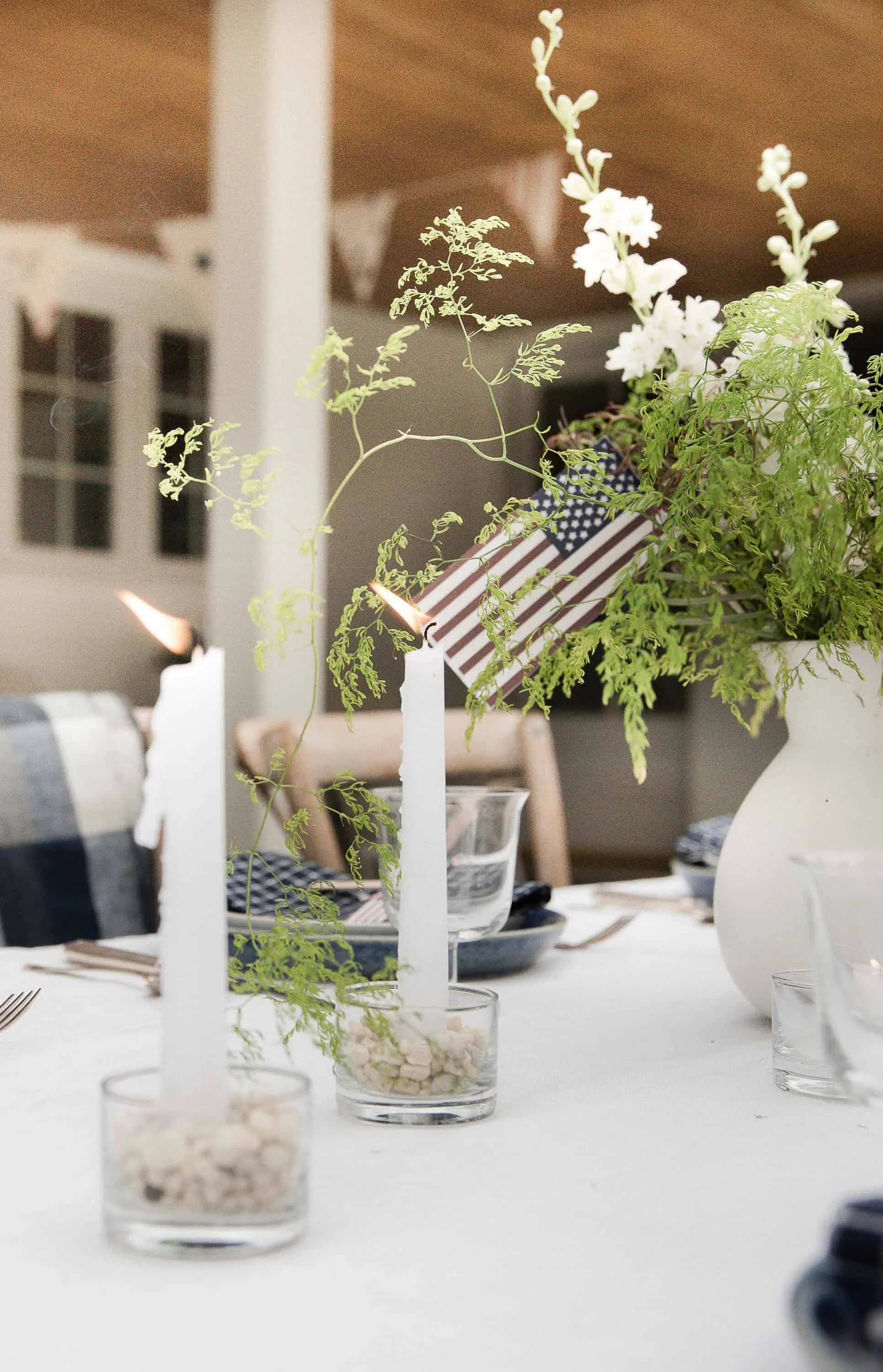 Get inspired for Fourth of July with this easy table decor and centerpiece idea! 