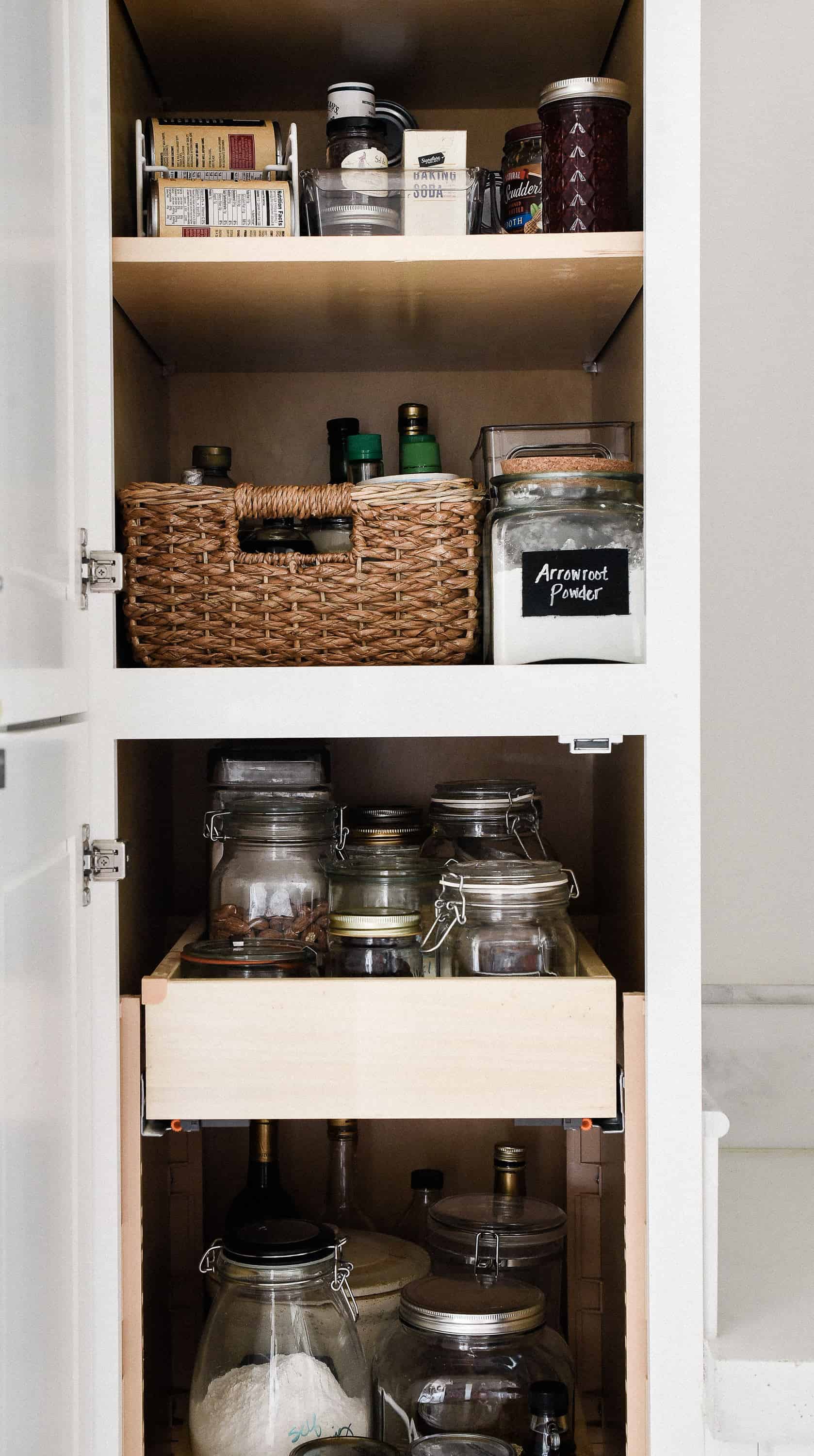 Looking for easy ways to organize your kitchen and home? Use my free printable kitchen cabinet clean-out checklist, and scroll down to get more organization ideas & printables!