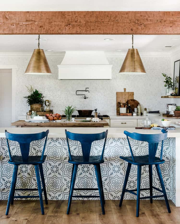 farmhouse kitchen island chairs