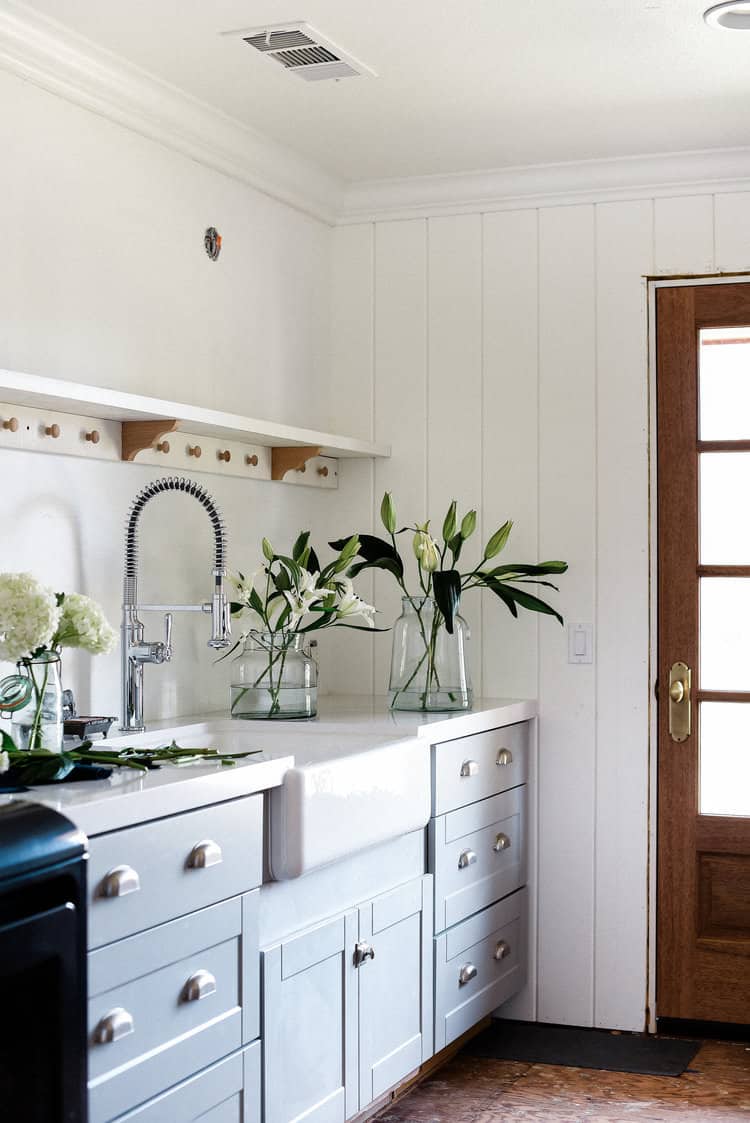 Laundry Room Remodel | Quartz Countertop Update - Boxwood Ave.