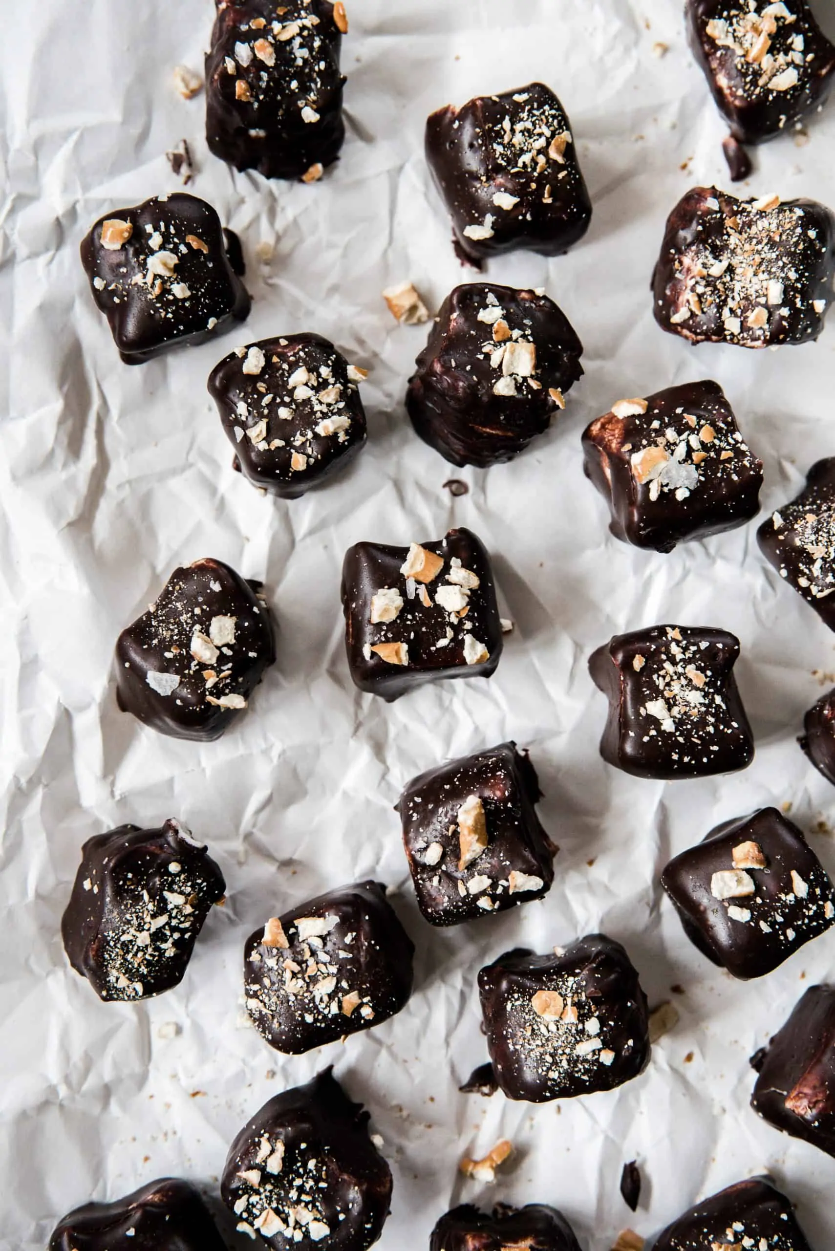 Best Christmas Desserts: Chocolate Covered Marshmallows