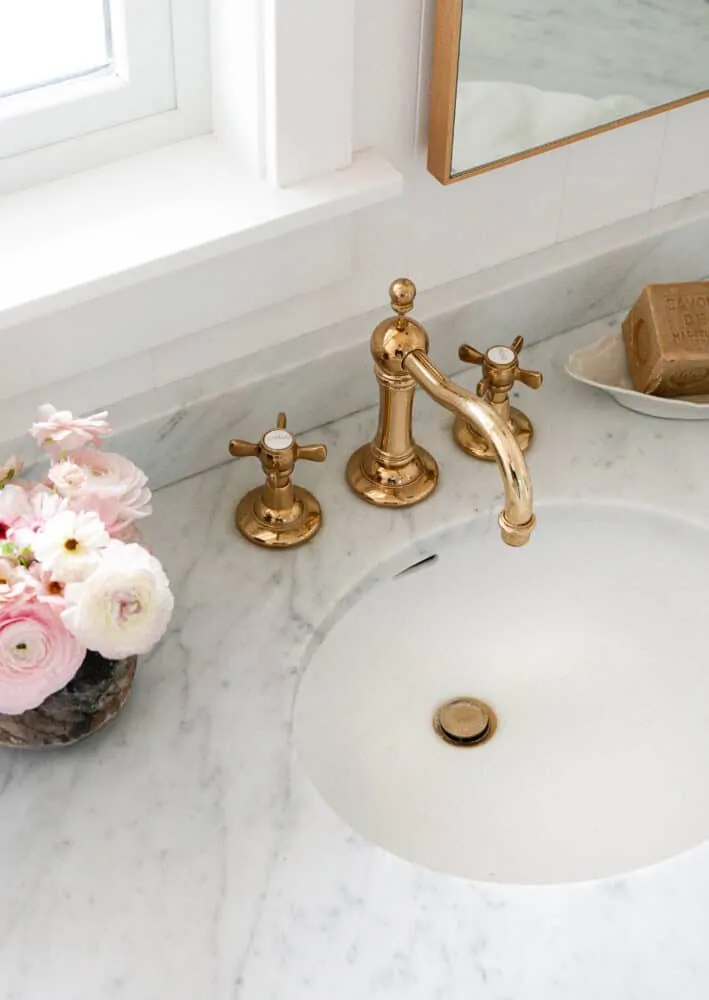 The Best Brass Faucet for your Bathroom (& Budget) - Boxwood Ave.