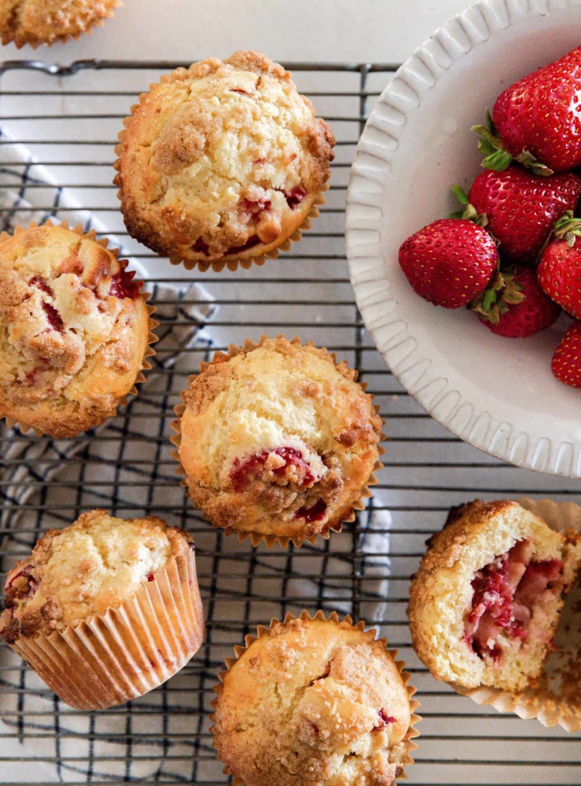 The Best Strawberry Muffins Recipe