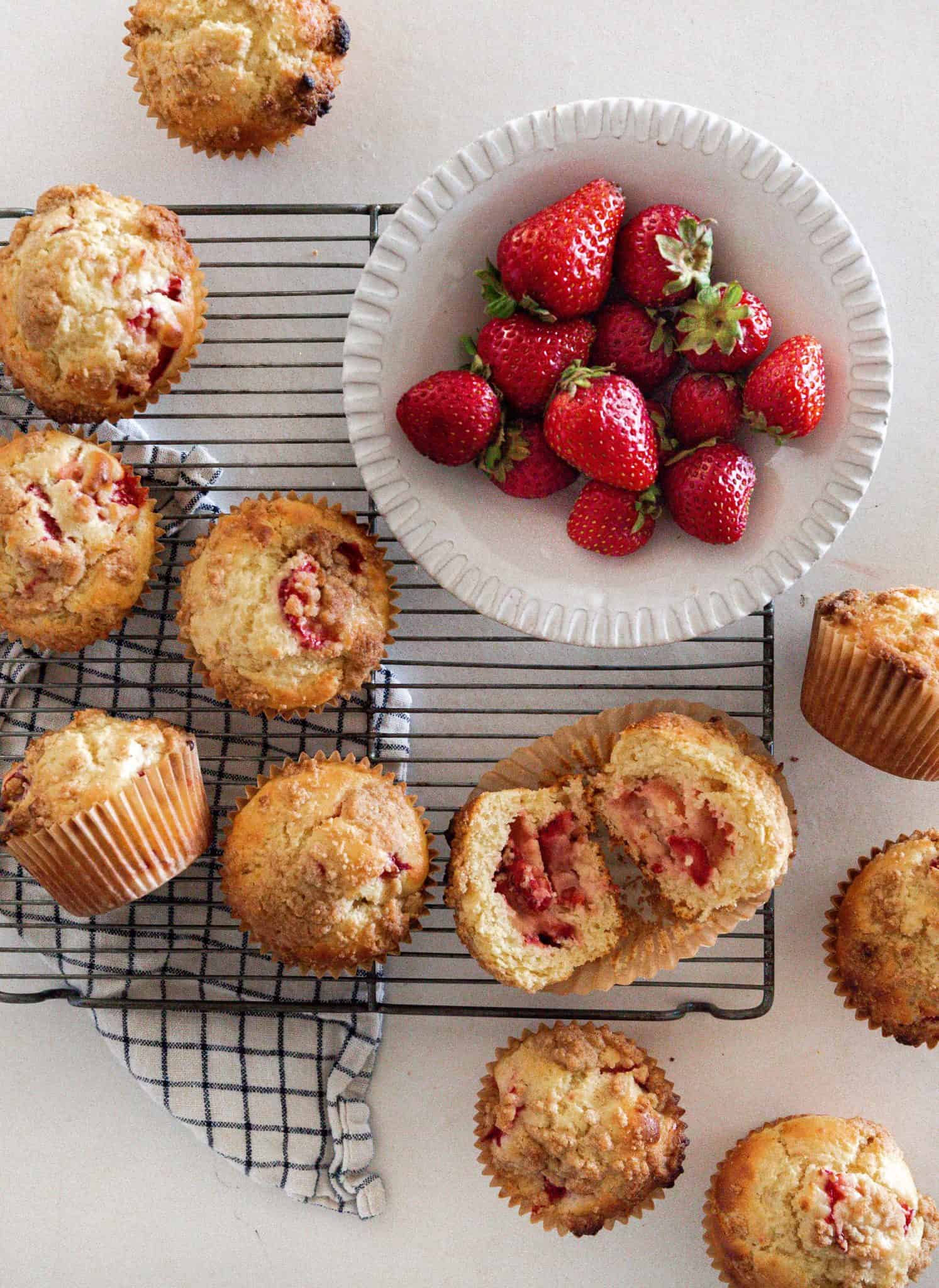 The Best Strawberry Muffins Recipe