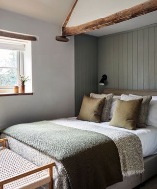 Country Cottage Light and Airy Bedroom